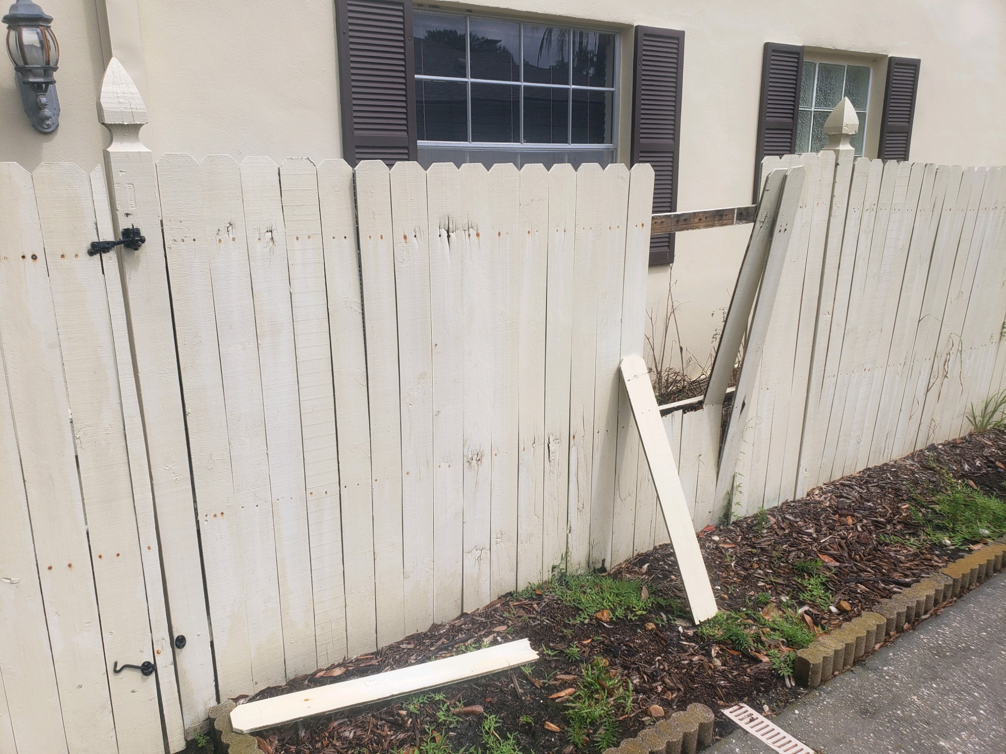 Jacksonville fence repair